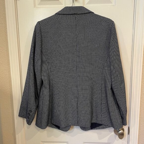 LOFT Blazer; size 14 PLUS; Exc. condition - Picture 2 of 3